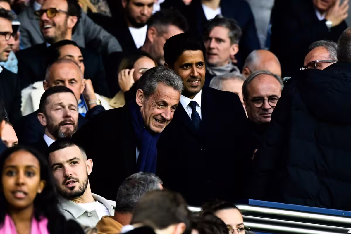 Nicolas Sarkozy confond une journaliste avec la mère du Ballon d'or