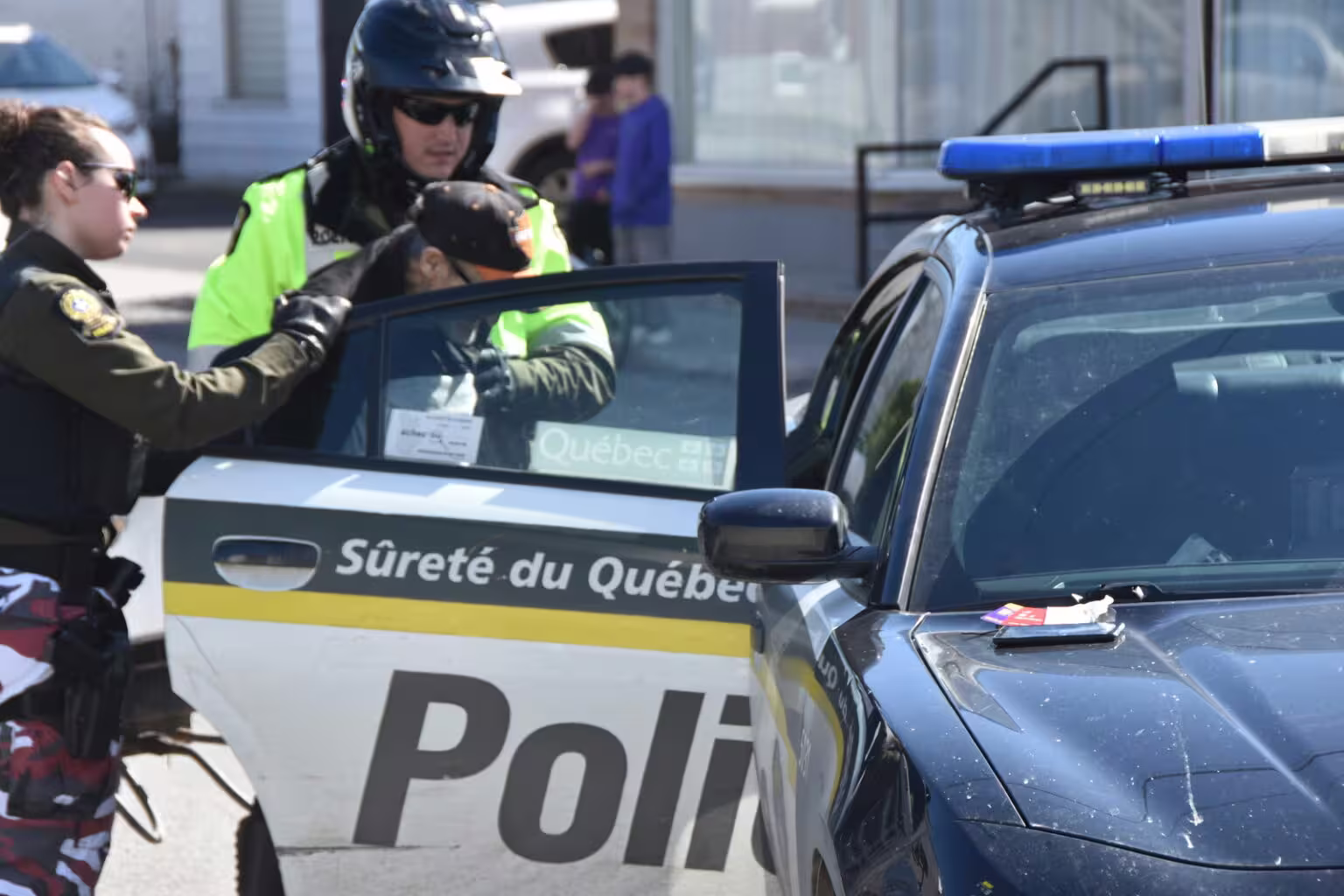 Deux suspects reconnaissent partiellement leur implication dans le vol du