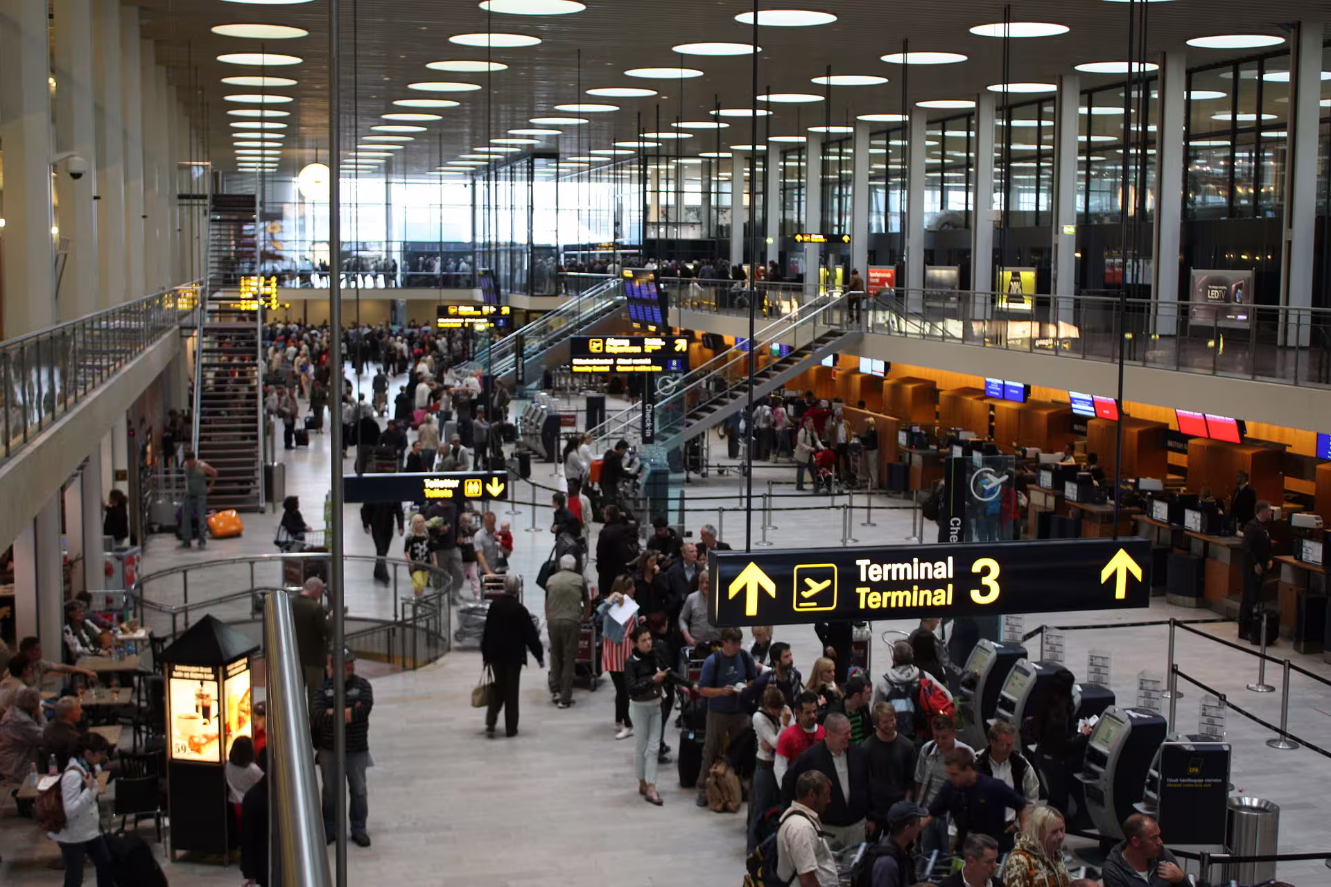 L'aéroport de Copenhague fermé après observation de drones