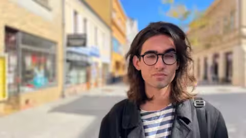 Ondrej Kapralek, étudiant en sciences politiques, craint que son pays ne suive la Slovaquie et la Hongrie vers l'extrême droite.