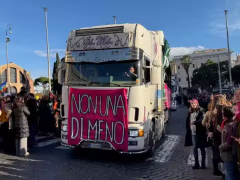 Des manifestations contre la violence à l'égard des femmes ont eu lieu récemment dans toute l'Italie, souvent sous l'égide du groupe féministe Non Una Di Meno (Pas une de moins).