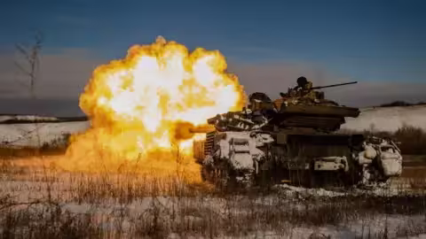 Omar a décrit des combats acharnés et des explosions fréquentes sur la ligne de front
