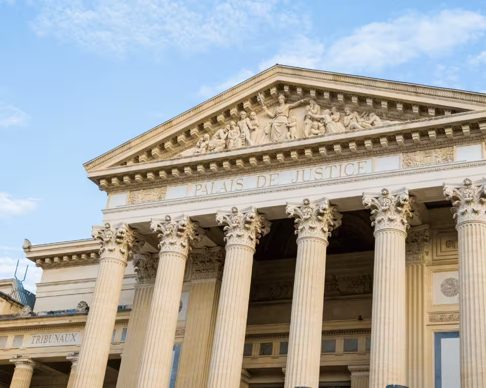 Allemand emprisonné pour avoir drogué, violé et filmé sa femme